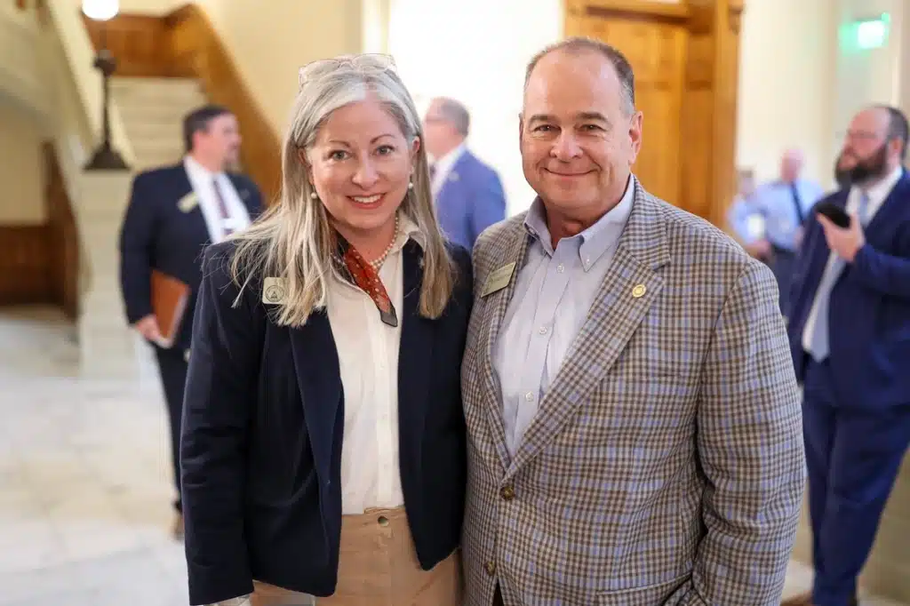 State Representatives Leesa Hagan and Devan Seabaugh at the Capitol during Budget Week